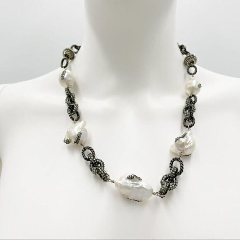 Natural chunky pearl gun metal necklace cr…